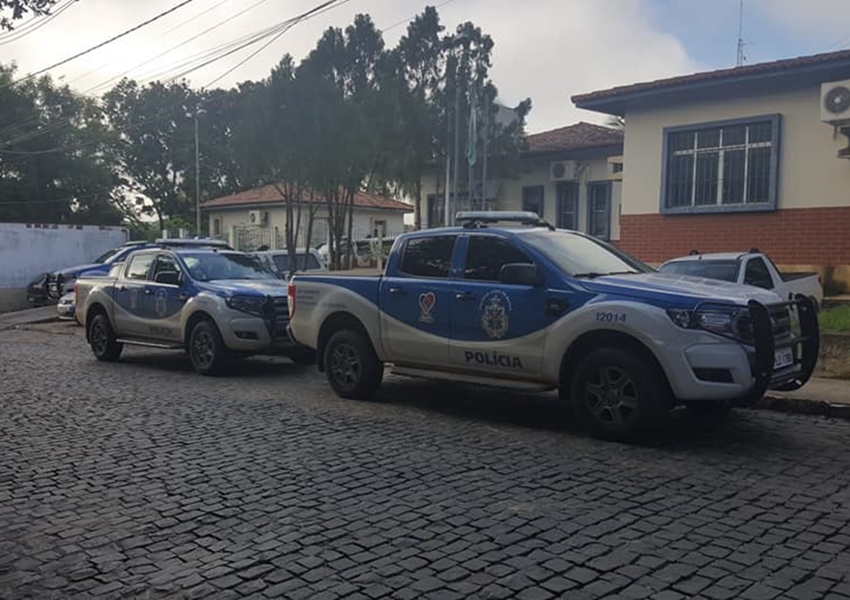 Brumado: Investigação da Polícia Civil culmina com a prisão de suspeitos de homicídio