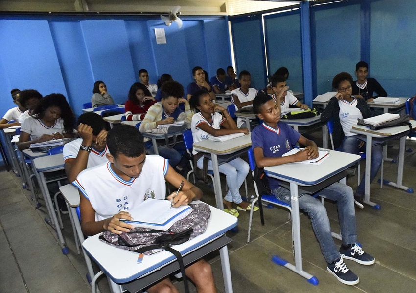 Alunos da rede estadual podem renovar matrículas até o próximo dia 28 de dezembro