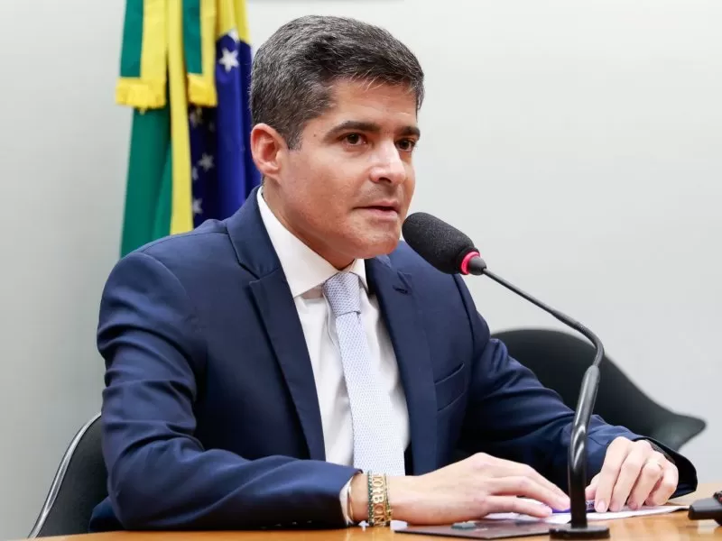 'Quais são as três marcas de Jerônimo? Avanço das facções, aprovação automática e a fila da regulação', diz ACM Neto