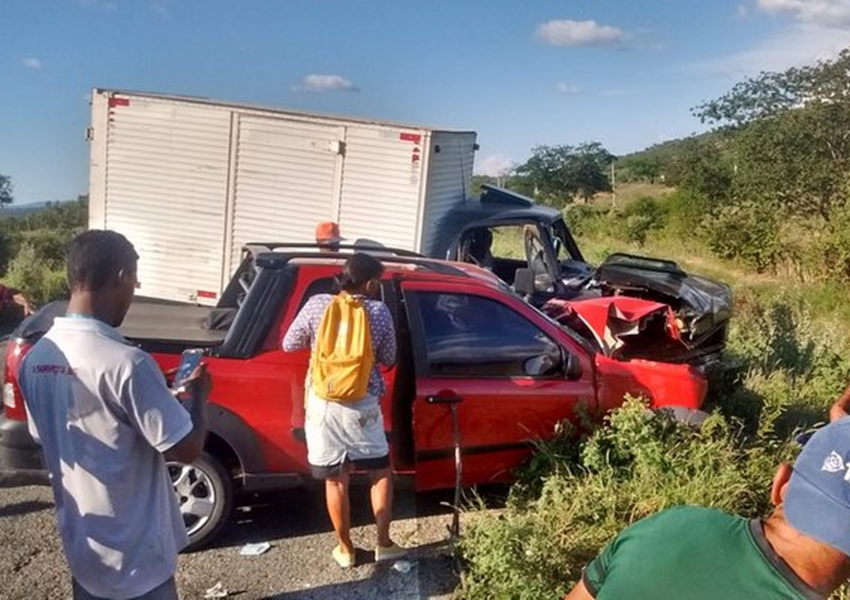 Idosa morre em acidente na BA-142 entre Anagé e Tanhaçu