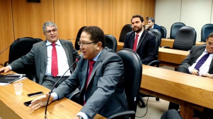 Deputado pede à Justiça que proíba apreensão de veículos por atraso no IPVA e outras taxas