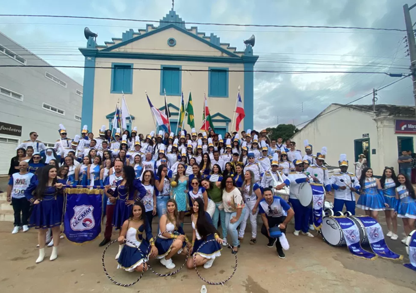 Marcolino Moura, em Rio de Contas, celebra o 7 de setembro
