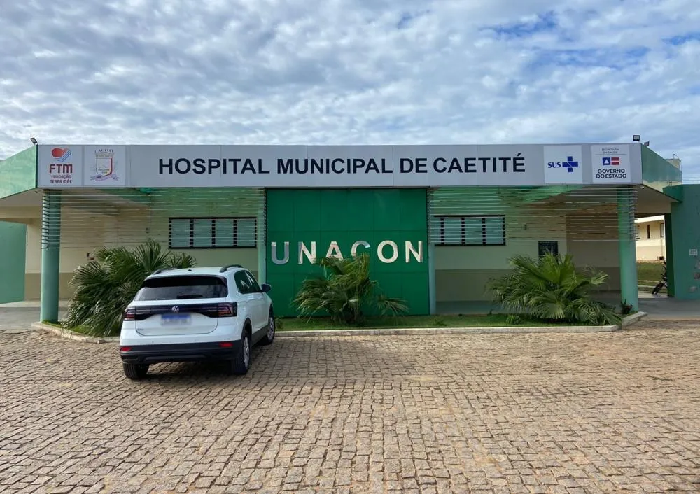 Funcionários da Unacon em Caetité enfrentam atrasos salariais e conflito de gestão