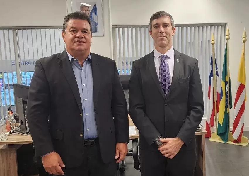 Marquinho Viana solicita recursos para a Polícia Civil de Barra da Estiva em reunião com Secretário de Segurança Pública