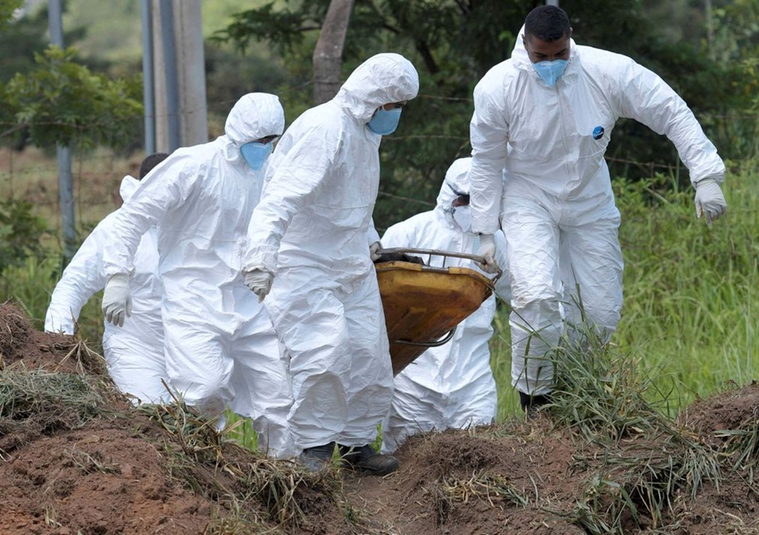 Número de mortos identificados chega a 228 na tragédia de Brumadinho