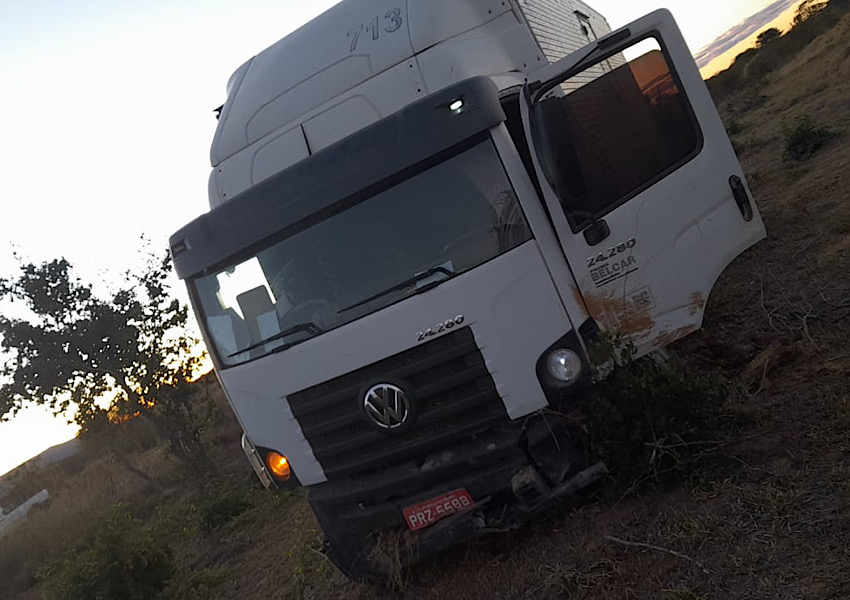 Paramirim: acidente de trânsito na BA-152 tem como vítima fatal jovem de Livramento