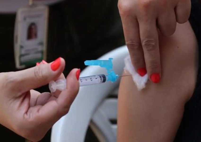 Ministério da Saúde anuncia medidas de combate à dengue e início de campanha de vacinação em fevereiro