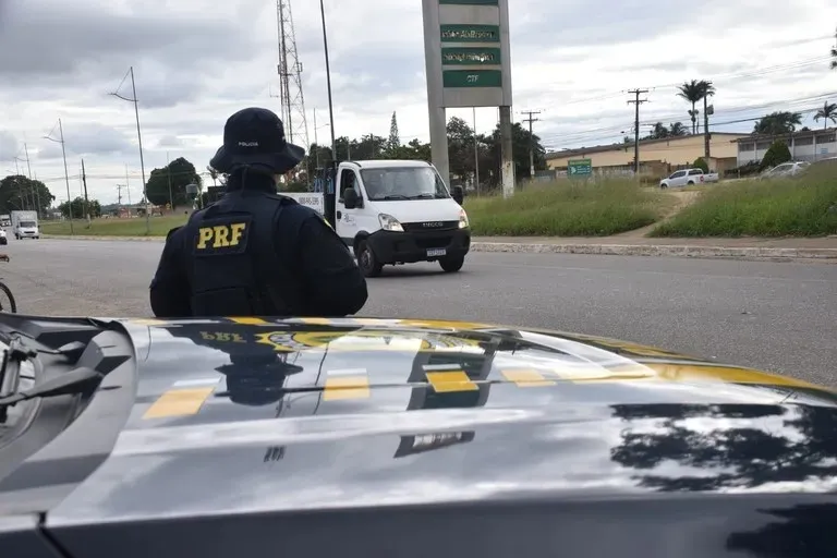 PRF inicia Operação Carnaval 2026 nas rodovias federais da Bahia