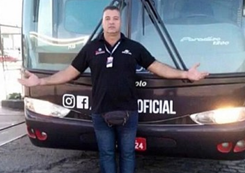 Acusado de tentar matar ex-mulher com punhal se apresenta à polícia