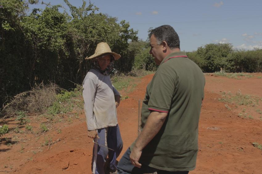 Prefeito de Livramento visita obras em execução no município
