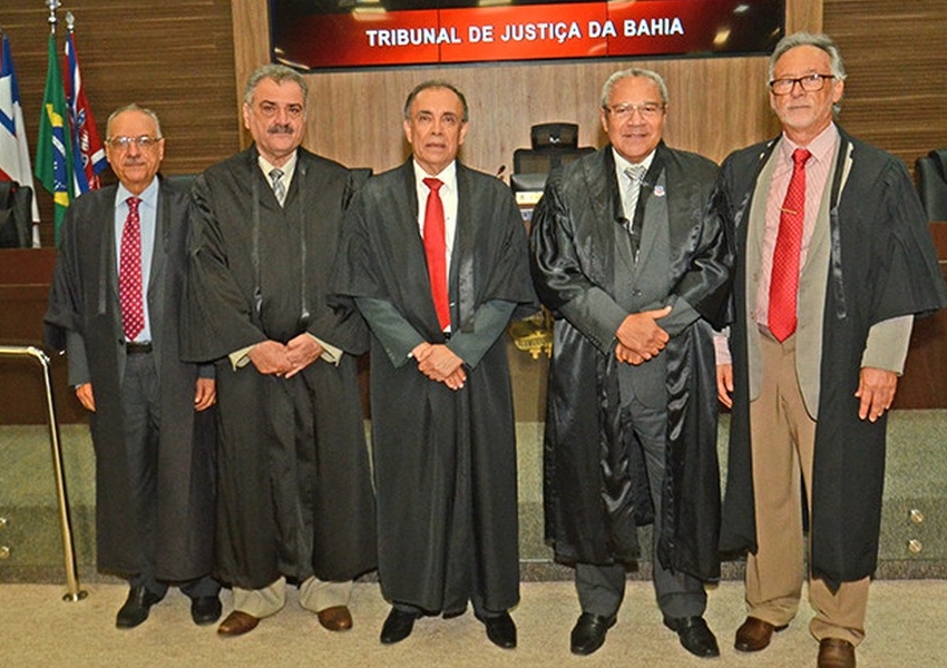 TJBA empossa novos membros da mesa diretora, para a gestão 2020/2022