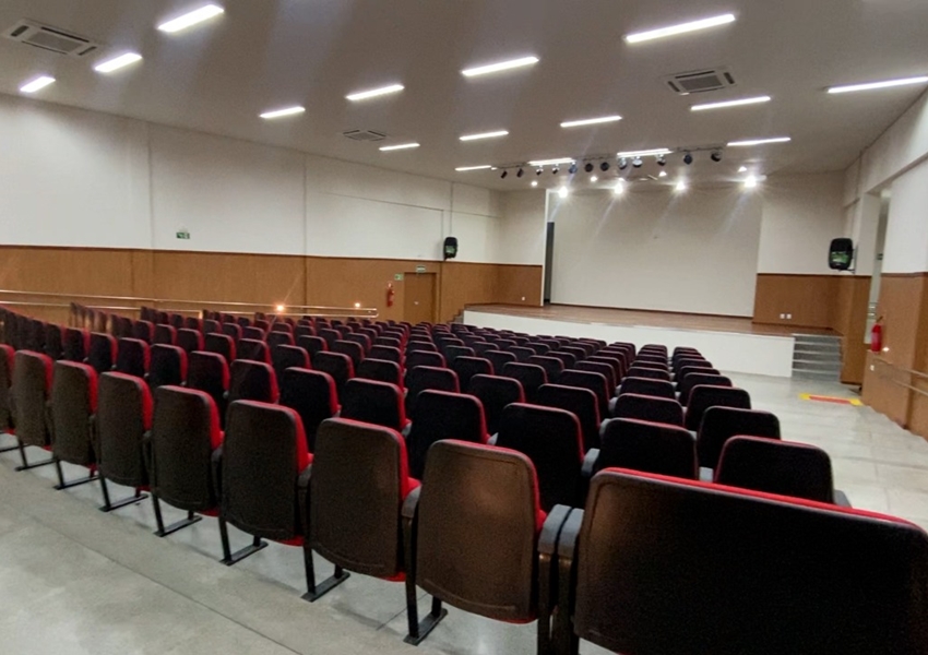 Estado entrega nova escola de tempo integral de Ituaçu, nesta segunda (10)