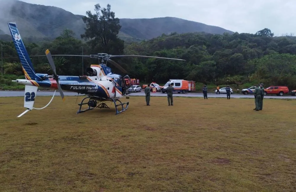 Helicóptero do Corpo de Bombeiros cai em Ouro Preto e deixa seis mortos