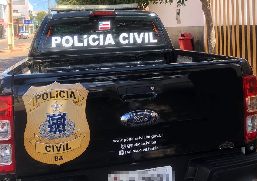 Dupla é presa após exigir R$ 1,5 mil para devolver malas que caiu de ônibus