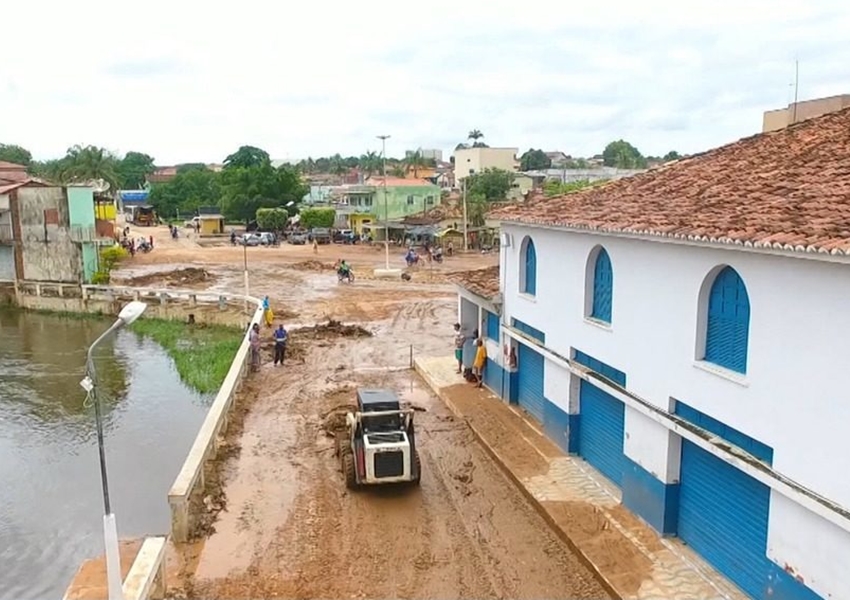 Prefeitura de Correntina decreta situação de emergência após fortes chuvas