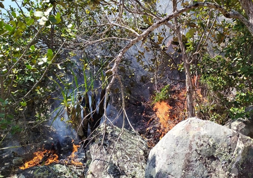Incêndio florestal atinge Rio de Contas, na localidade morro do Bittencourt