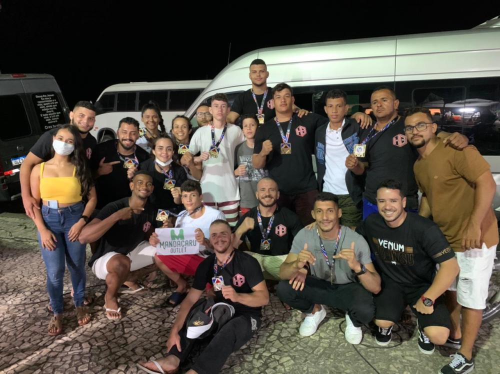 Atletas de Livramento brilham em competição oficial de jiu-jitsu em Porto Seguro
