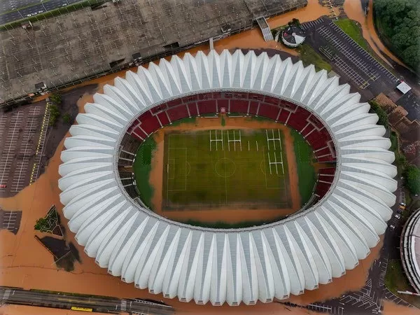 CBF adia partidas de clubes gaúchos em competições nacionais devido ao estado de calamidade pública no Rio Grande do Sul