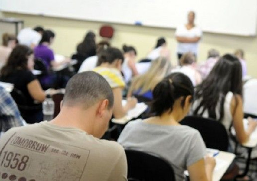 71 mil candidatos responderam provas do concurso da PM e Bombeiros