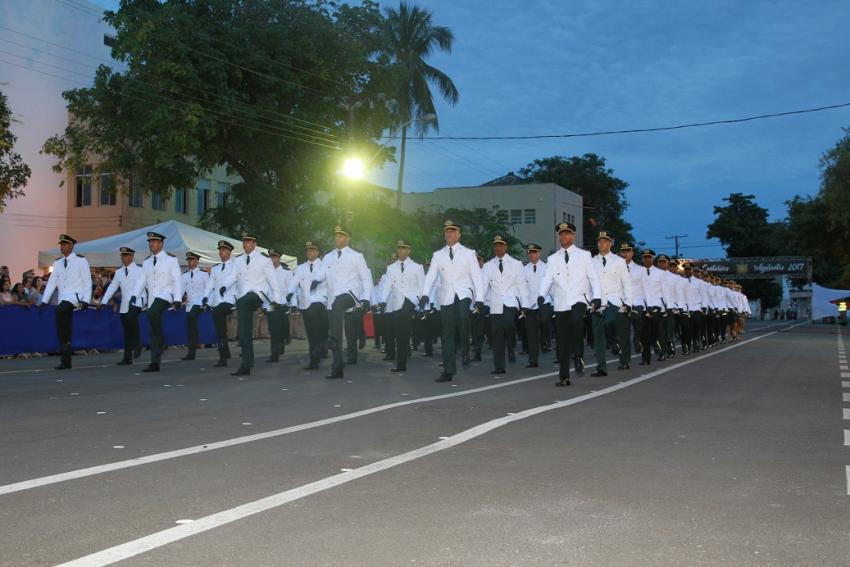 Bahia conhece os 86 futuros oficiais da Polícia Militar e Bombeiros