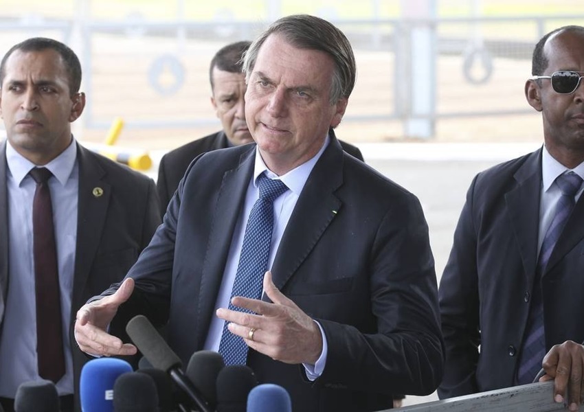 Bolsonaro sanciona com vetos linha de crédito para micro e pequenas empresas