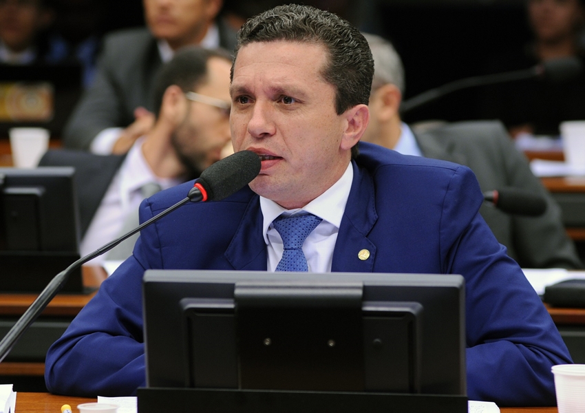 CCJ aprova prisão para quem divulgar fotos e vídeos de cadáveres na internet