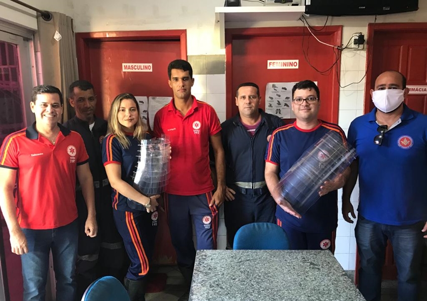 Livramento: 46ª CIPM e SAMU 192 recebem doações de máscaras em acrílico da Loja Maçônica Deus União e Trabalho Livramentense