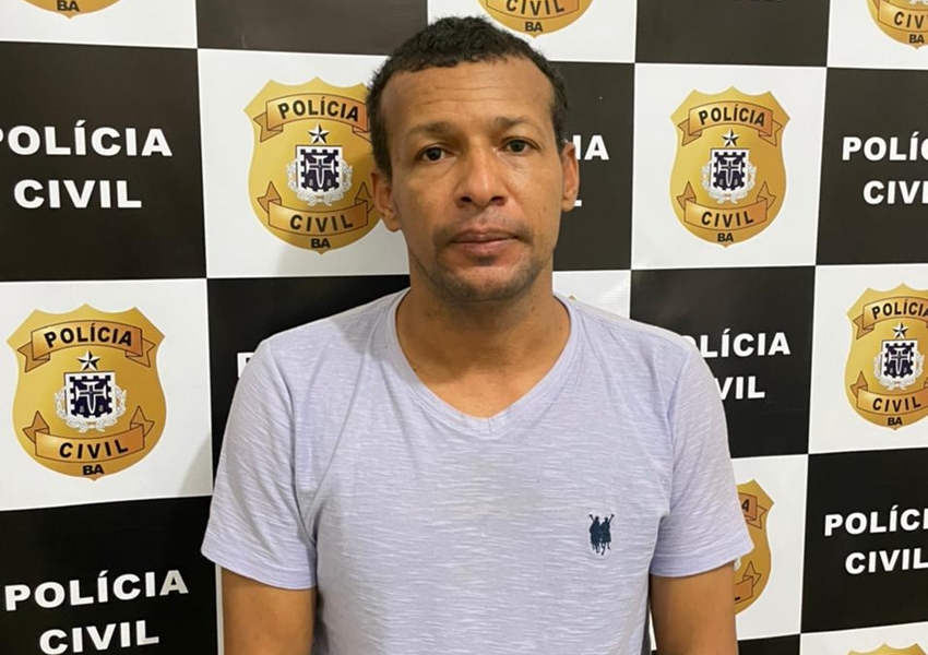 Exclusivo: Foragido desde fevereiro acusado de estupro, ex-secretário de obras de Ituaçu se entrega a Polícia