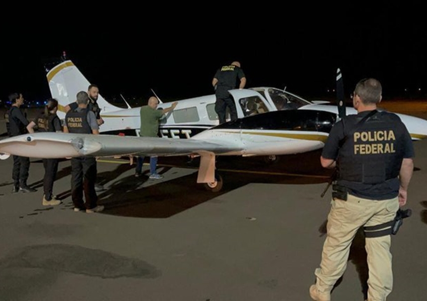 FAB intercepta aeronave com 465 quilos de drogas no Mato Grosso do Sul