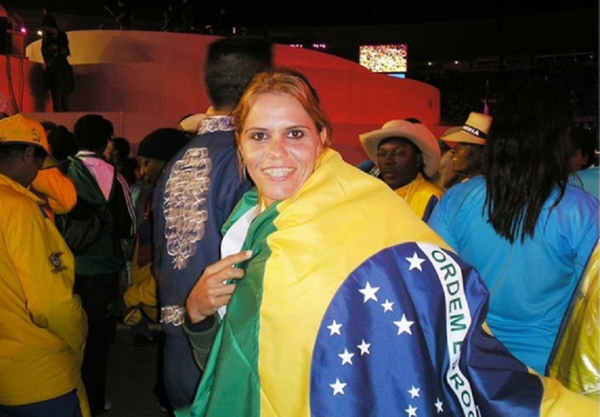 Tricampeã brasileira de Atletismo morre em grave acidente de carro em estrada do Paraná