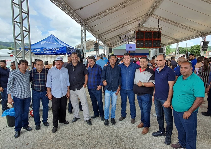 Deputado Marquinho Viana acompanha Rui Costa no município de Brumado