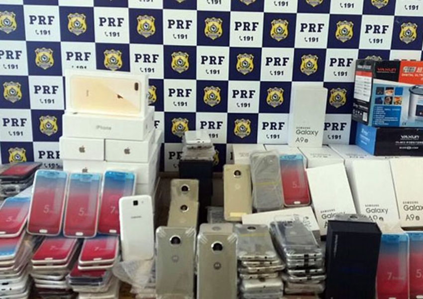 PRF apreende mais de 700 aparelhos eletrônicos sem nota fiscal em Vitória da Conquista/BA