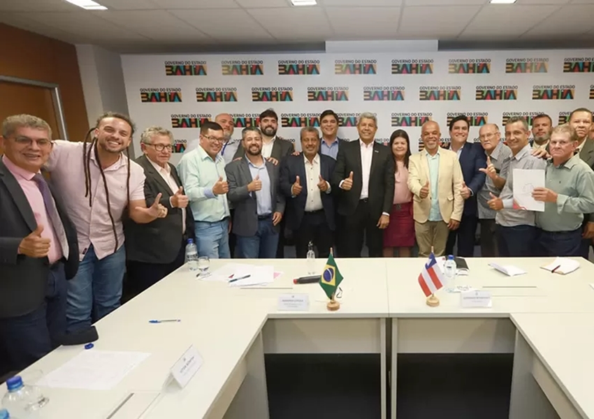 Jerônimo Rodrigues reúne lideranças regionais para apresentar balanço de ações e discutir cenários políticos