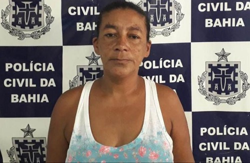 Mulher é presa suspeita de torturar criança de seis anos em Teixeira de Freitas