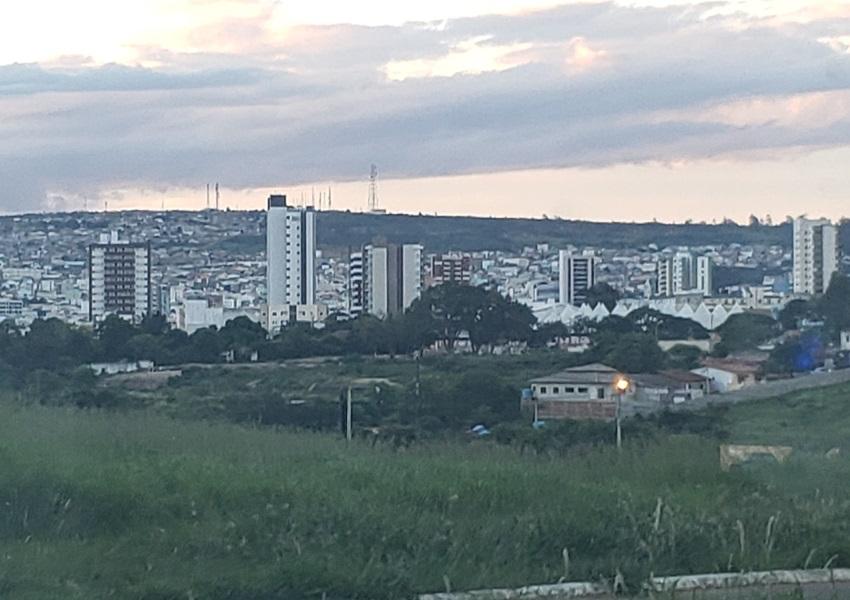 Avô é acusado de abusar sexualmente da própria neta em Vitória da Conquista