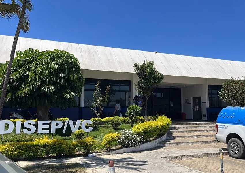 Estudante de Direito é indiciada por desvio de R$ 16 mil em loja de joias na Bahia
