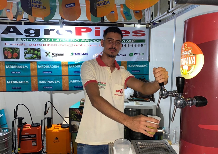 Agro Pires apresenta parceria com Isaís Bar e oferece chopp gelado durante evento itinerante da Faesb/Senar
