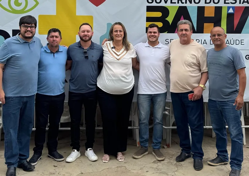 Prefeita Joanina Sampaio visita Feira de Saúde Itinerante e convoca moradores para atendimentos gratuitos