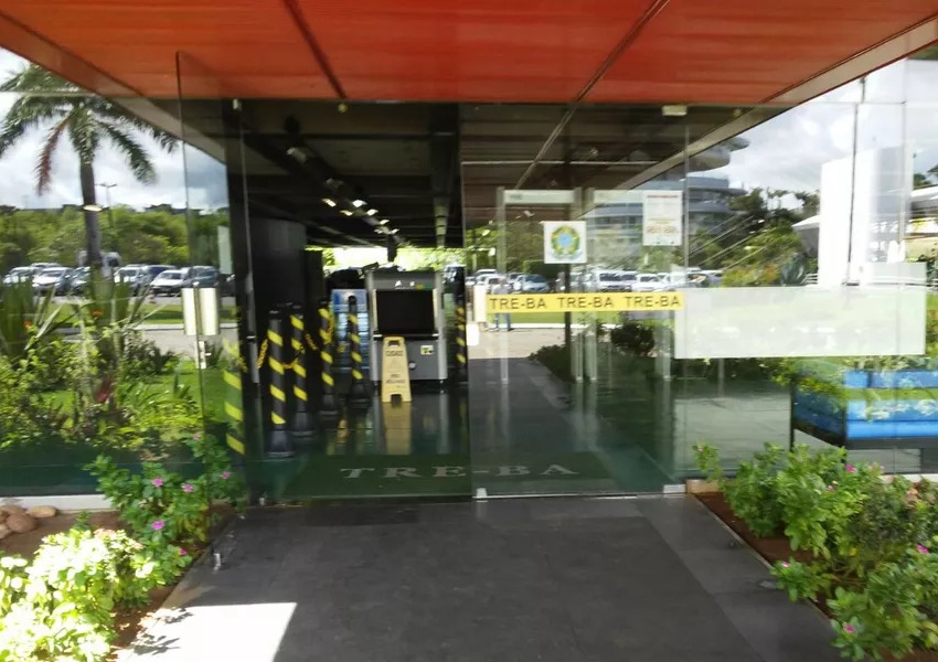 TRE multa instituto em R$ 52 mil por irregularidade em pesquisa na Bahia