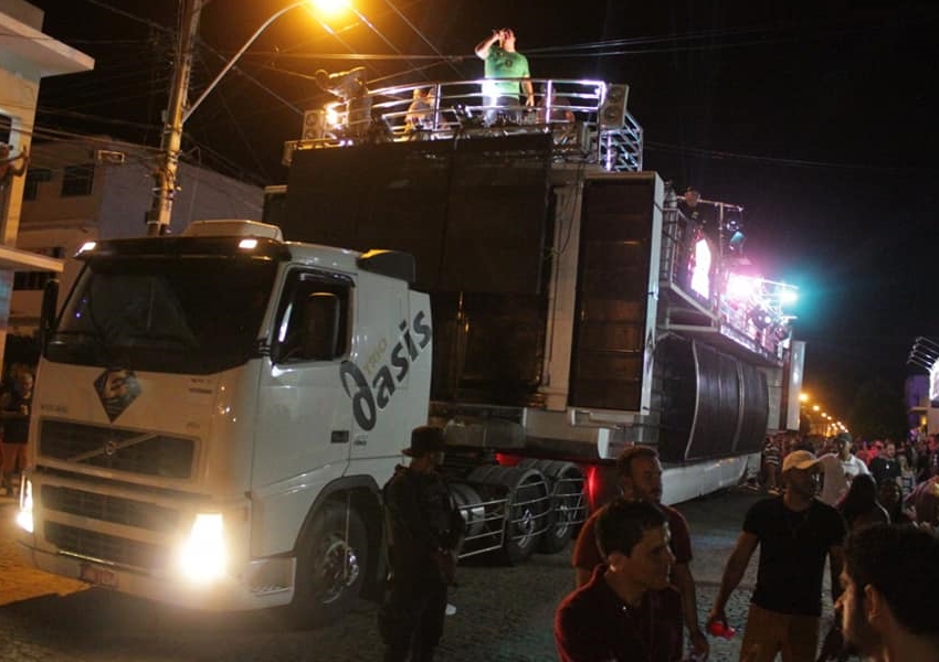 Som automotivo está permitido durante Dom Basílio Folia