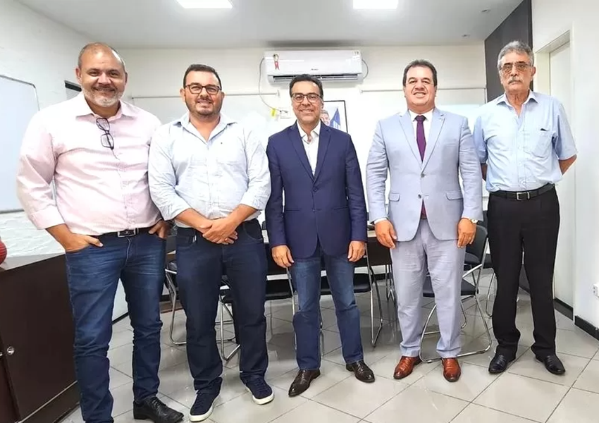 Deputado Marquinho Viana e prefeitos participam de audiência na CERB