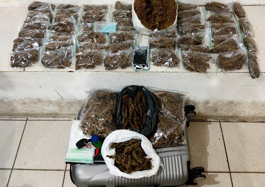 Três pessoas são presas com maconha e ecstasy em cidades do sudoeste da Bahia