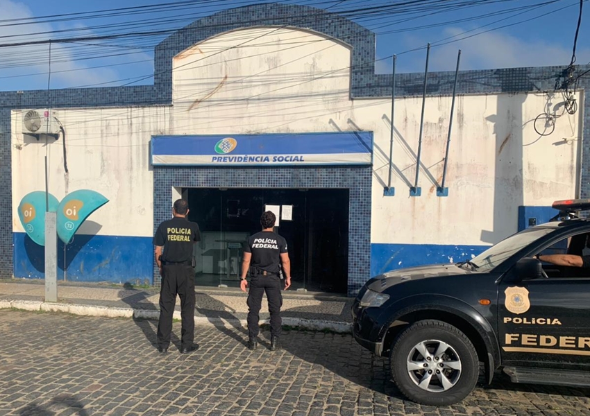Chefe de agência do INSS é preso por fraudar benefícios no Recôncavo Baiano