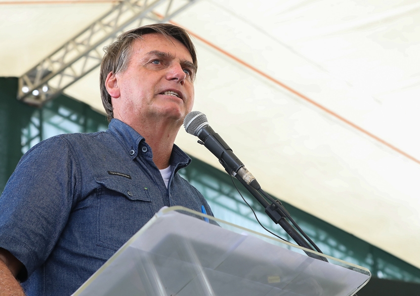 Auxílio de R$ 250 por quatro meses está 'quase certo', afirma Bolsonaro