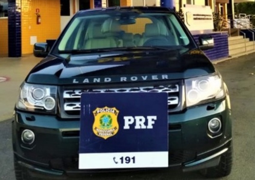 Mecânico pega carro de cliente para ir a festa de aniversário e acaba preso em Vitória da Conquista