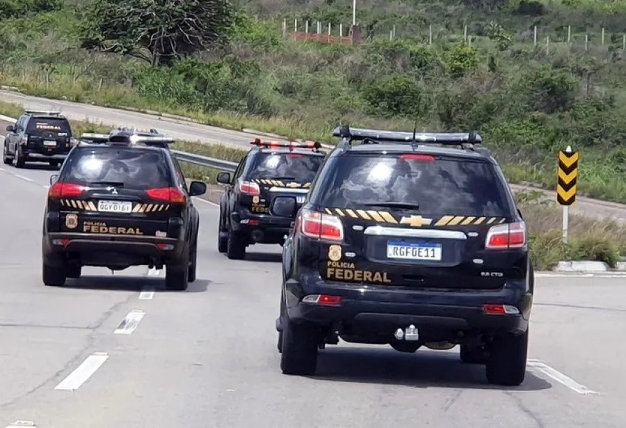 PF desmonta golpe de sites falsos que cobravam taxa do Enem 2024