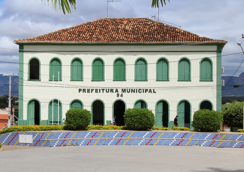 Livramento: Prefeito sanciona lei que veda a nomeação e contratação de parentes no âmbito da administração municipal