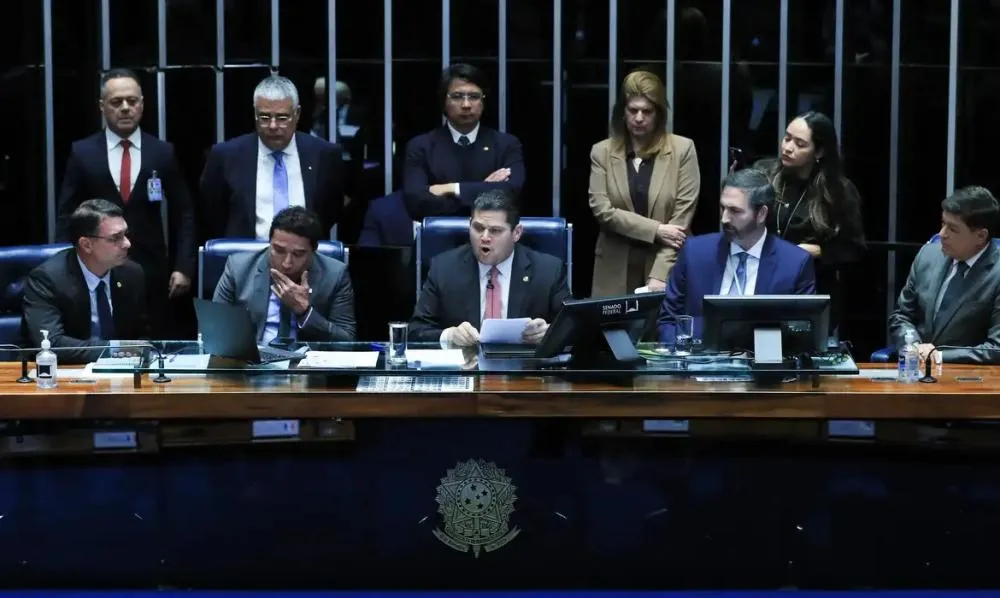 Senado aprova ampliação para 531 deputados, mas sem aumento de gastos