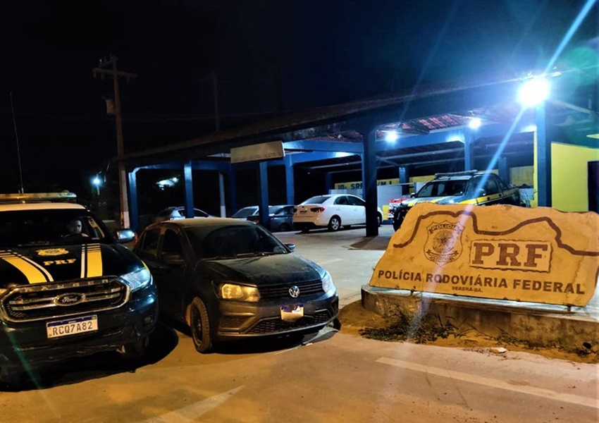 Ao comprar carro roubado na ‘mão’ de amigo, homem acaba preso na Chapada Diamantina