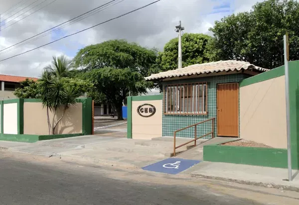 Antigo Colégio Estadual de Brumado pode se tornar a sede própria da UNEB